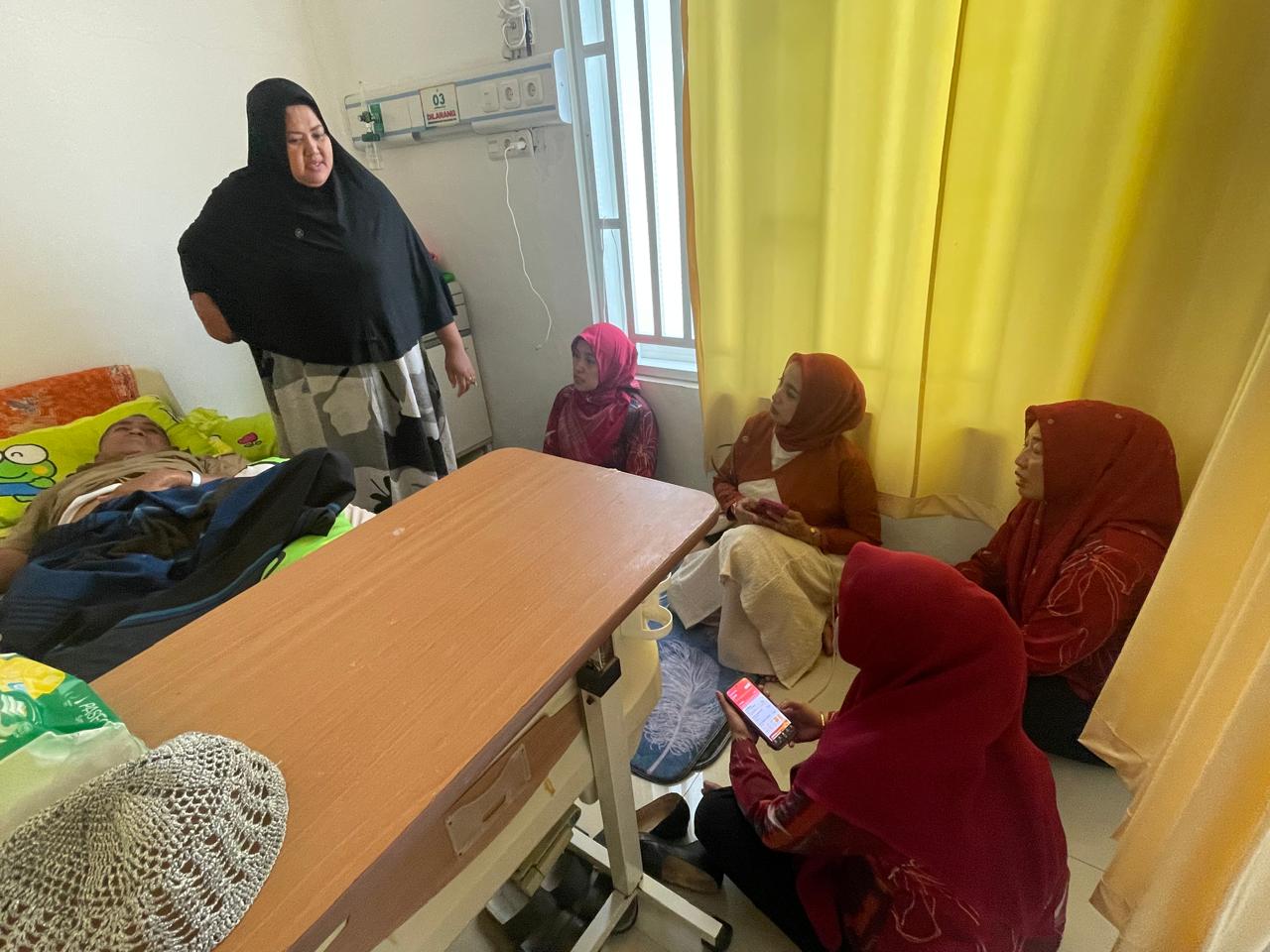 Ikwan DPRD Bulukumba besok orang tua Anggota DPRD (Jusman) di rumah sakit Bulukumba